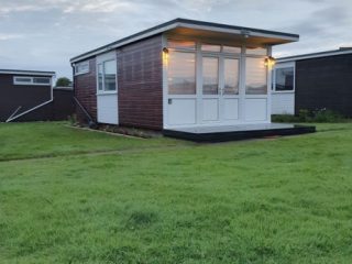 holidaychaletswithernsea.seesite.biz_--_472429773