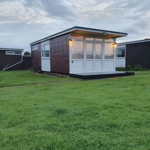 holidaychaletswithernsea.seesite.biz_--_472429773