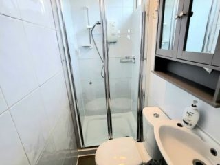 holidaychaletswithernsea.seesite.biz_--_515606887