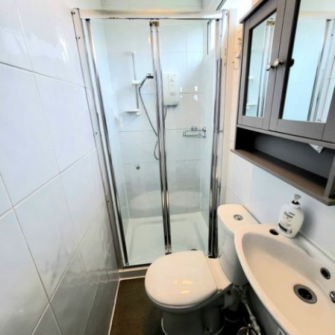 holidaychaletswithernsea.seesite.biz_--_515606887