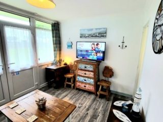 holidaychaletswithernsea.seesite.biz_--_941175919